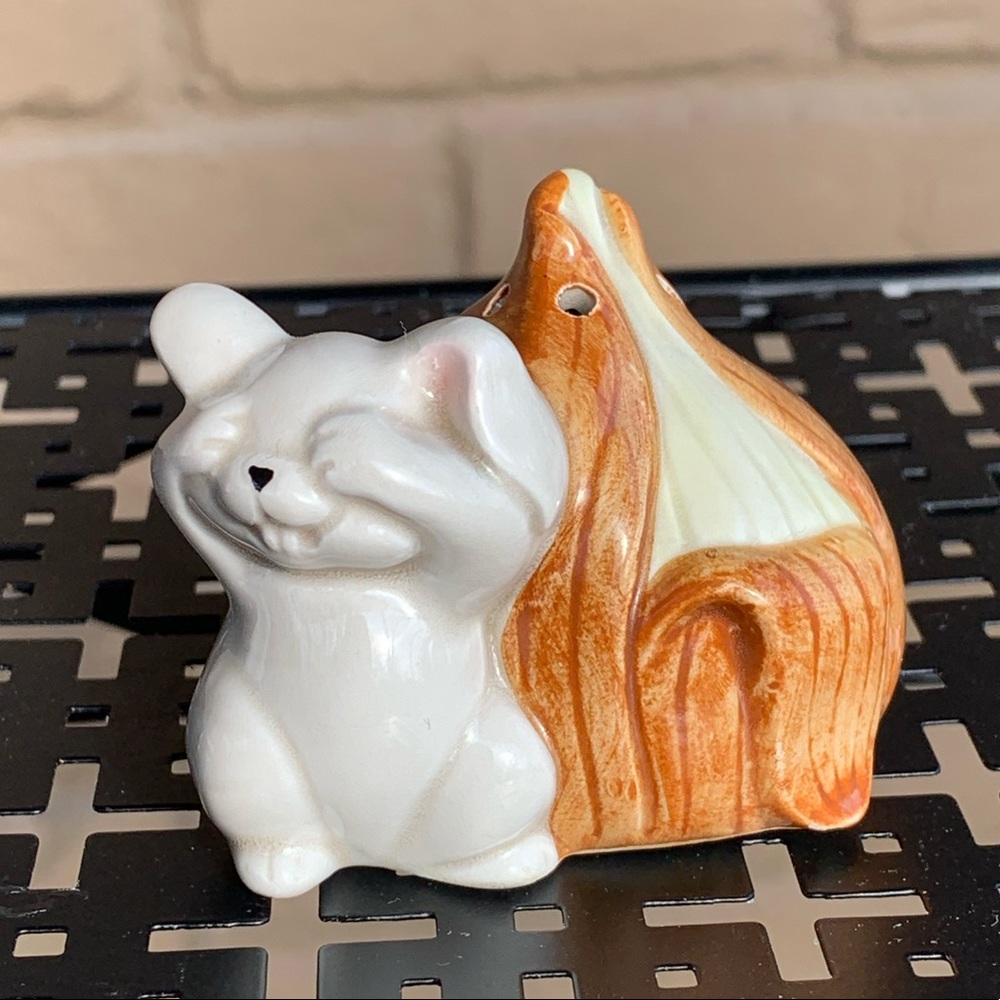 Fitz and Floyd, Inc Mouse Salt And Pepper Shakers - Picture 12 of 12